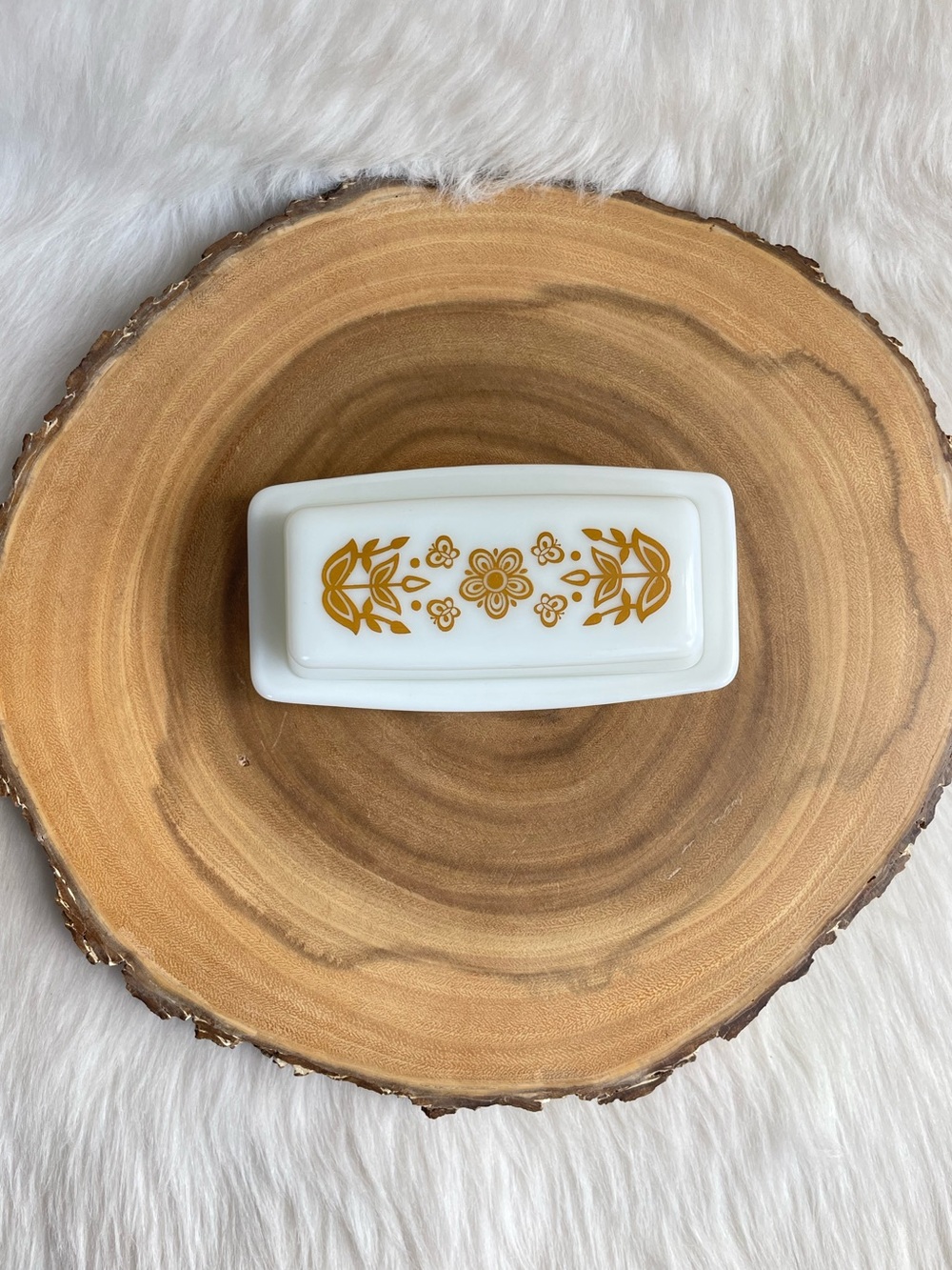 Pyrex Butterfly Gold Covered vintage butter dish